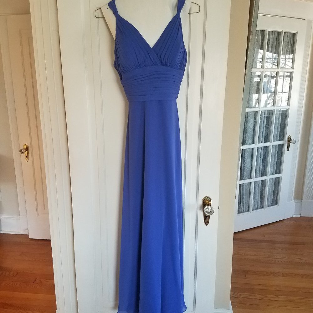 B2 Blue Evening/Bridesmaid/Prom V-neck Sleeveless Pleated Dress Size 10